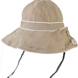 Bucket hat